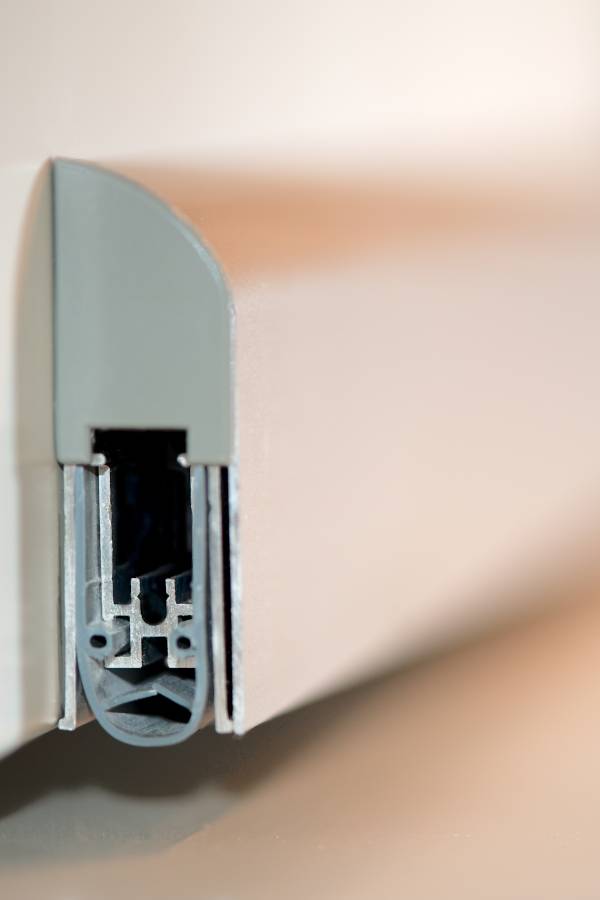 Türdichtung nachrüstbarer Rauchschutz von Thelesol